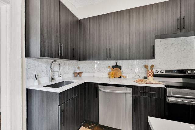 233 W MONTROSE AVE, Salt Lake City, UT 84101