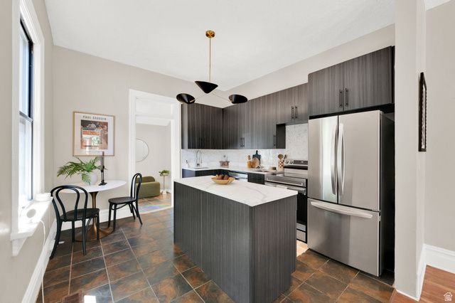233 W MONTROSE AVE, Salt Lake City, UT 84101