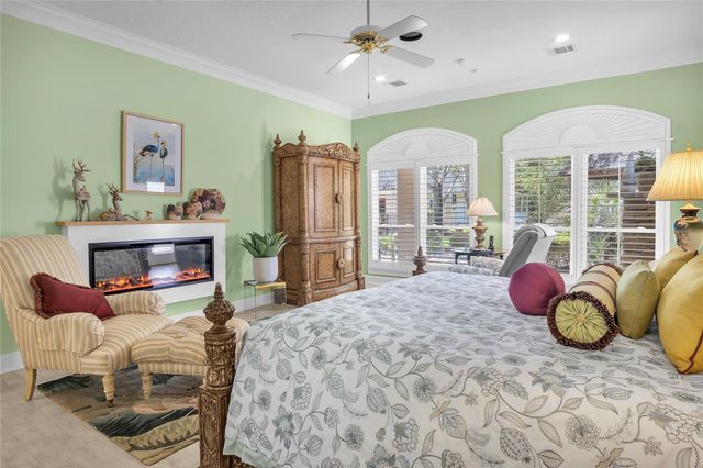 204 Oak Drive, Friendswood, TX 77546