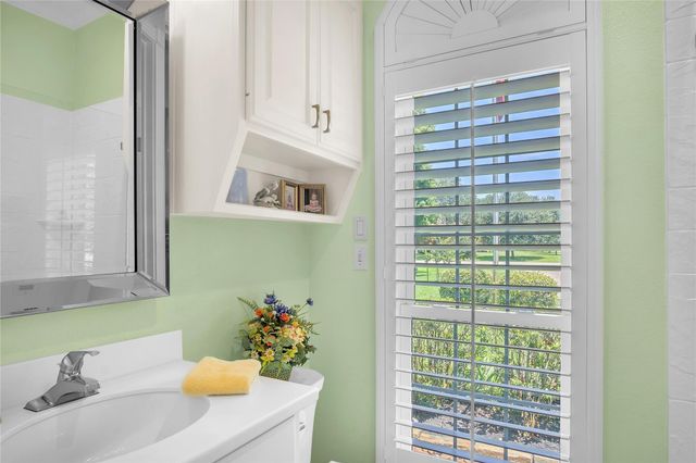 204 Oak Drive, Friendswood, TX 77546