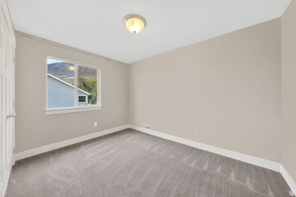 Image 20 of property listing at 1118 N 580 E, Pleasant Grove, UT 84062