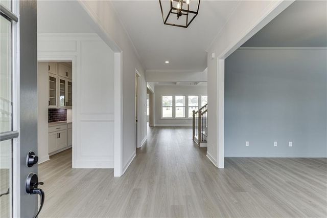 8135 Heardsville Court, Cumming, GA 30028