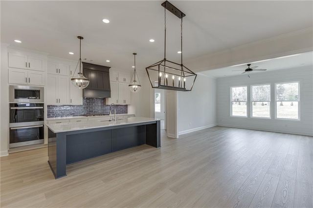 8135 Heardsville Court, Cumming, GA 30028