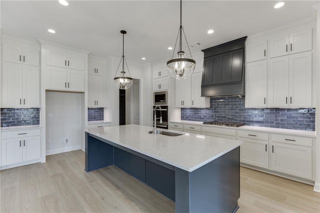 8135 Heardsville Court, Cumming, GA 30028