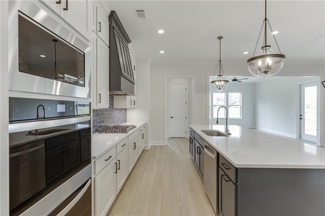 8135 Heardsville Court, Cumming, GA 30028