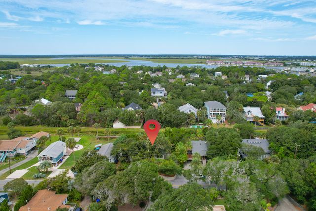 312 W Cooper Avenue, Folly Beach, SC 29439