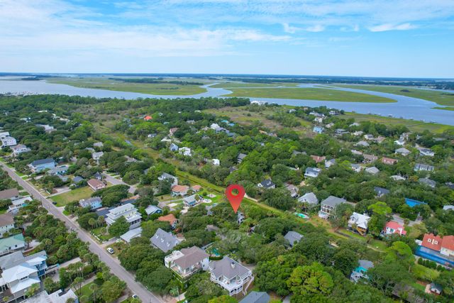 312 W Cooper Avenue, Folly Beach, SC 29439