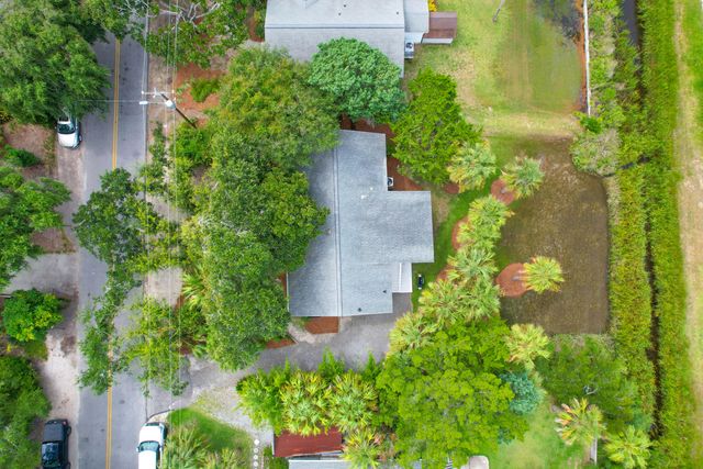 312 W Cooper Avenue, Folly Beach, SC 29439