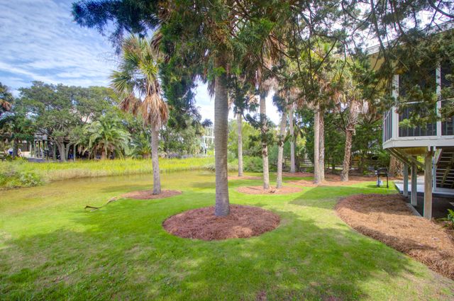 312 W Cooper Avenue, Folly Beach, SC 29439