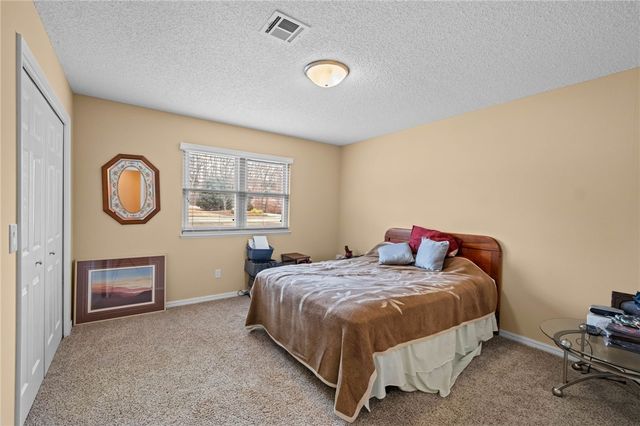 15102 Dutchmans Drive, Rogers, AR 72756