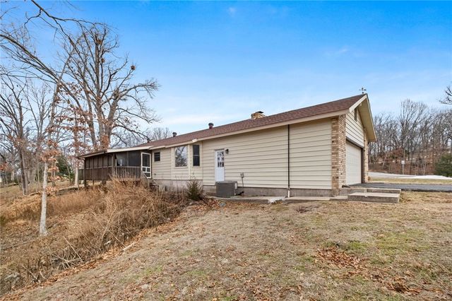 15102 Dutchmans Drive, Rogers, AR 72756