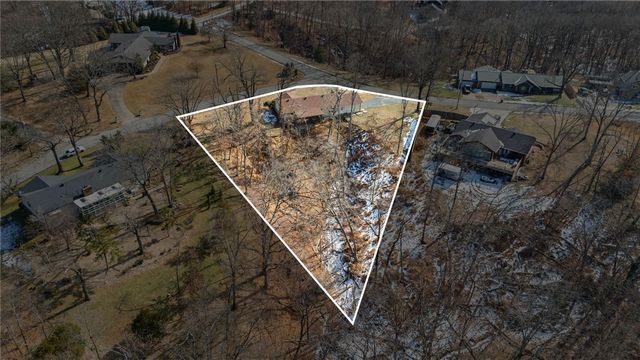 15102 Dutchmans Drive, Rogers, AR 72756