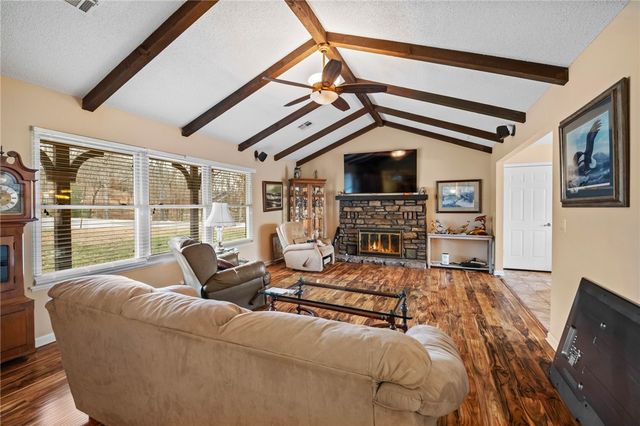 15102 Dutchmans Drive, Rogers, AR 72756