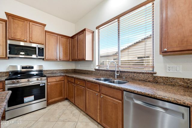 7594 N 85TH Drive, Glendale, AZ 85305