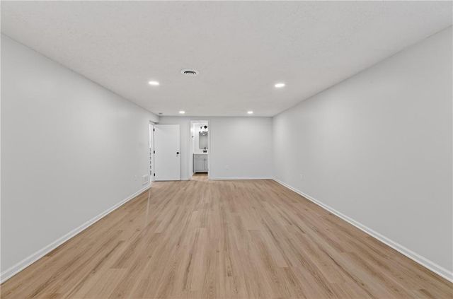 308 SE Richardson Place, Lee's Summit, MO 64063