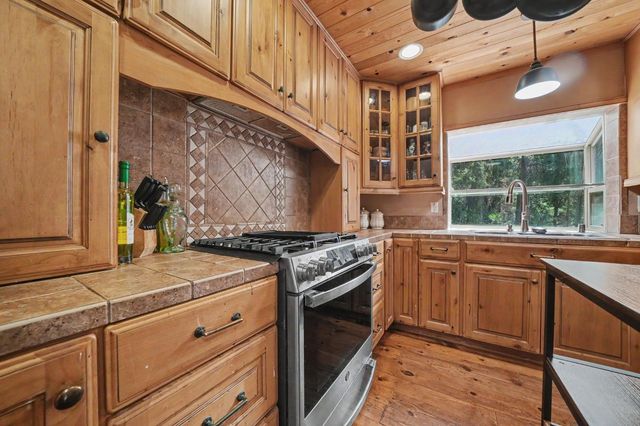 18150 Acorn Ct, Pioneer, CA 95666