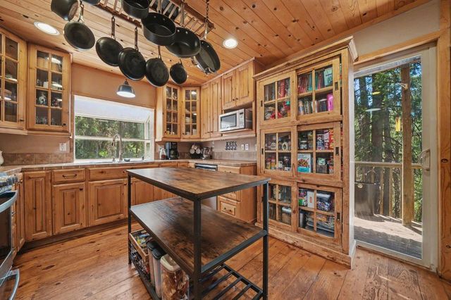 18150 Acorn Ct, Pioneer, CA 95666