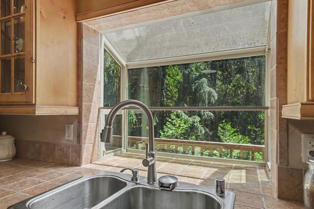 18150 Acorn Ct, Pioneer, CA 95666