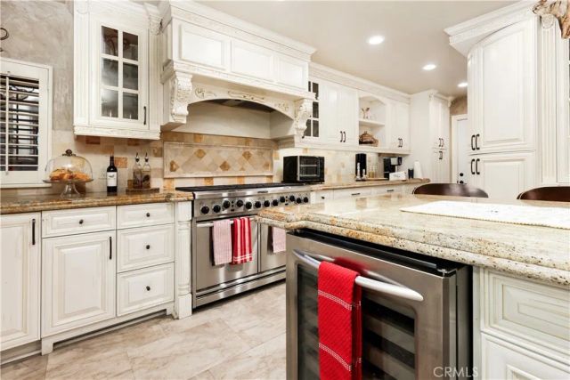 8906 Brock Avenue, Downey, CA 90240