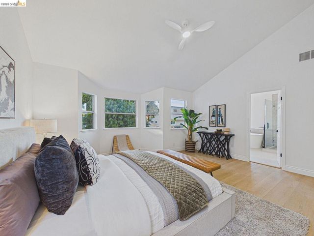 2392 Austin Ct, Castro Valley, CA 94546