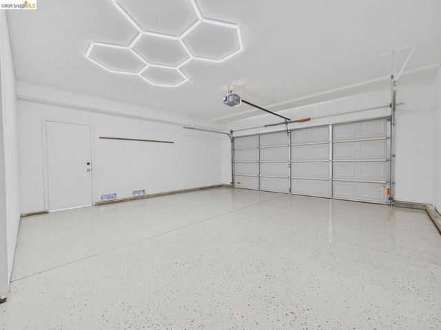 2392 Austin Ct, Castro Valley, CA 94546