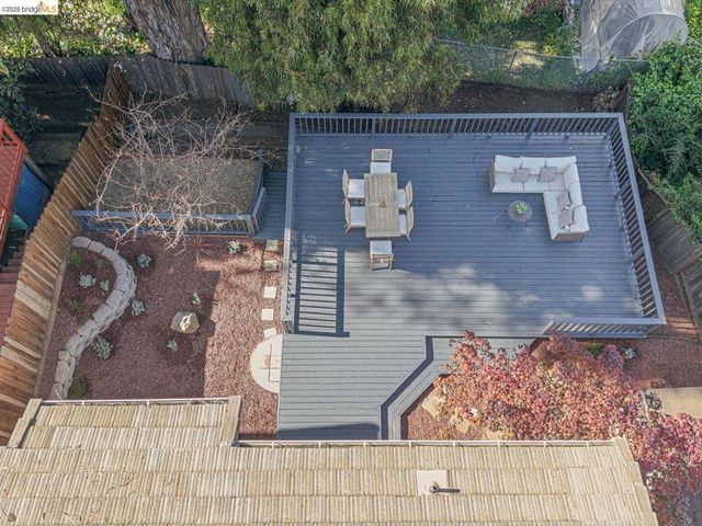 2392 Austin Ct, Castro Valley, CA 94546