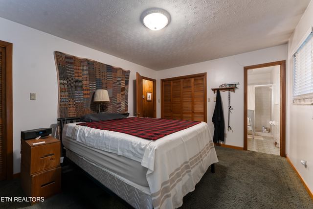 4009 Sevierville Pike, Knoxville, TN 37920