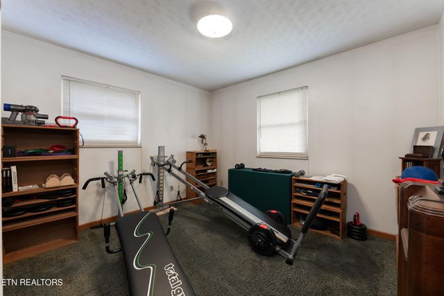 4009 Sevierville Pike, Knoxville, TN 37920