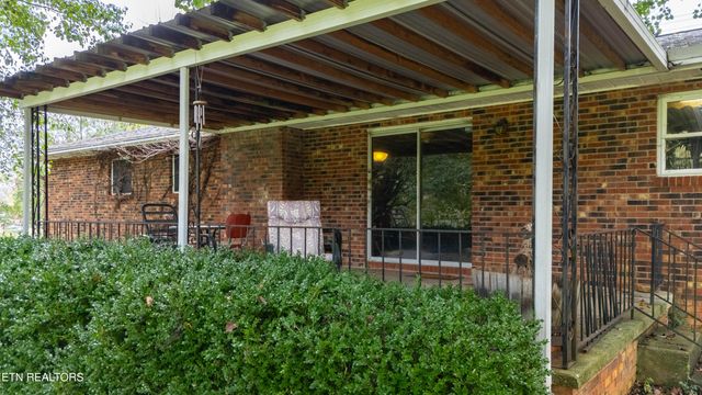 4009 Sevierville Pike, Knoxville, TN 37920