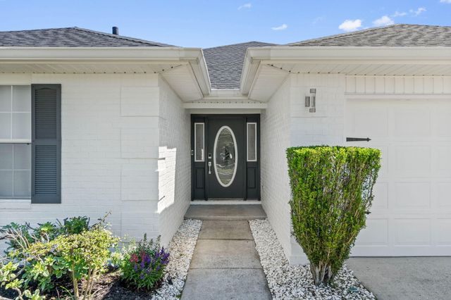 439 Sandy Cay Drive, Miramar Beach, FL 32550