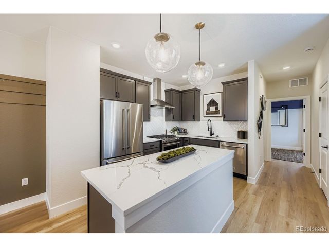 15284 W 68th Pl, Arvada, CO 80007