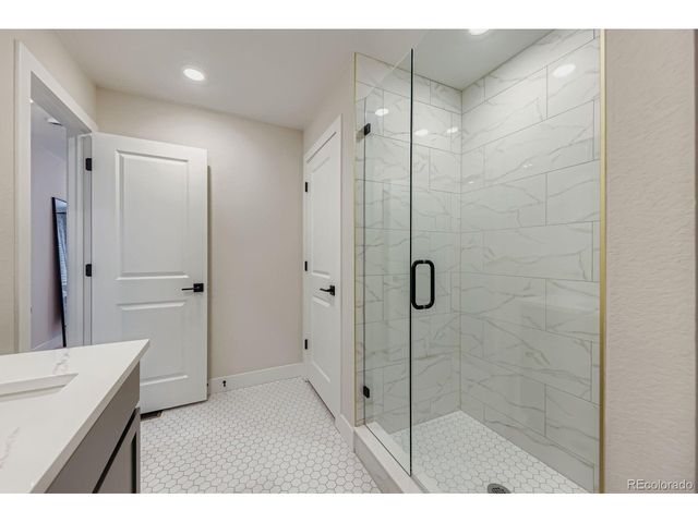 15284 W 68th Pl, Arvada, CO 80007