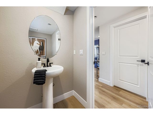 15284 W 68th Pl, Arvada, CO 80007