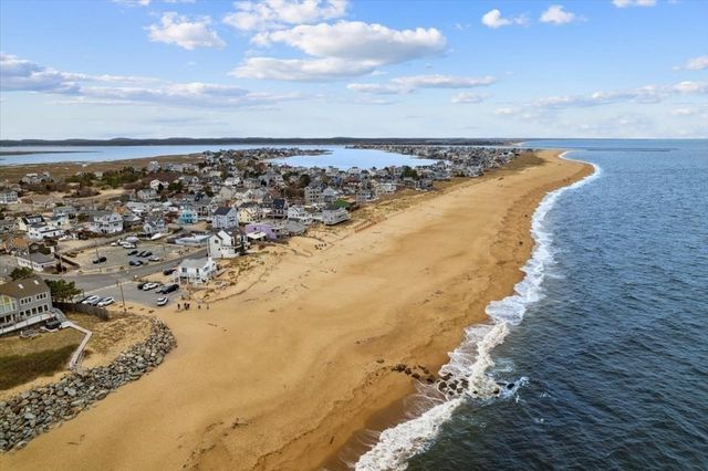 4 79th Street WINTER, Newburyport, MA 01950