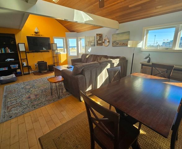 4 79th Street WINTER, Newburyport, MA 01950