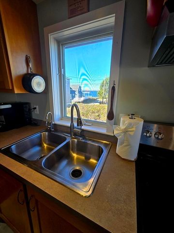 4 79th Street WINTER, Newburyport, MA 01950