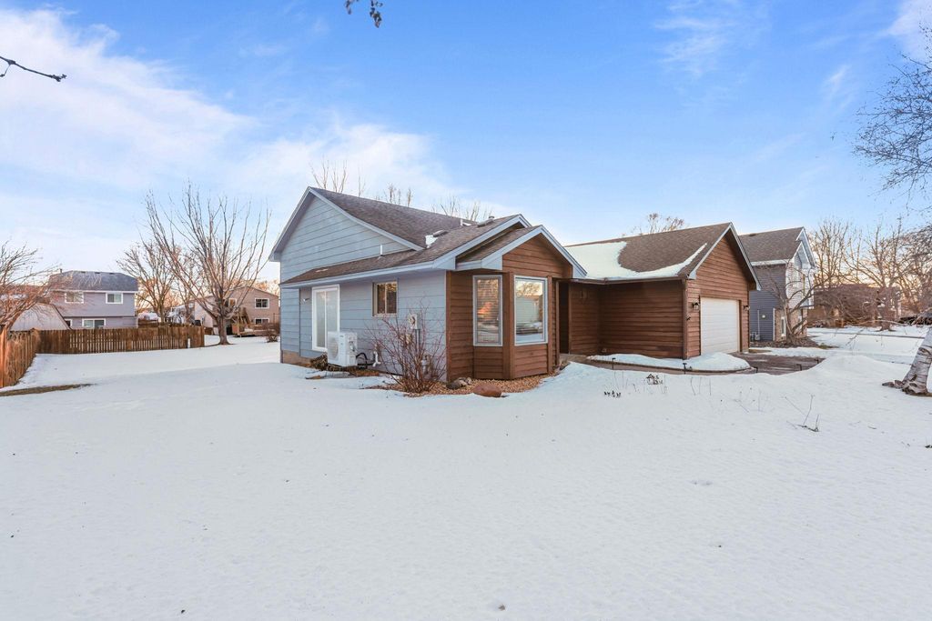 3506 134th Avenue NW, Andover, MN 55304