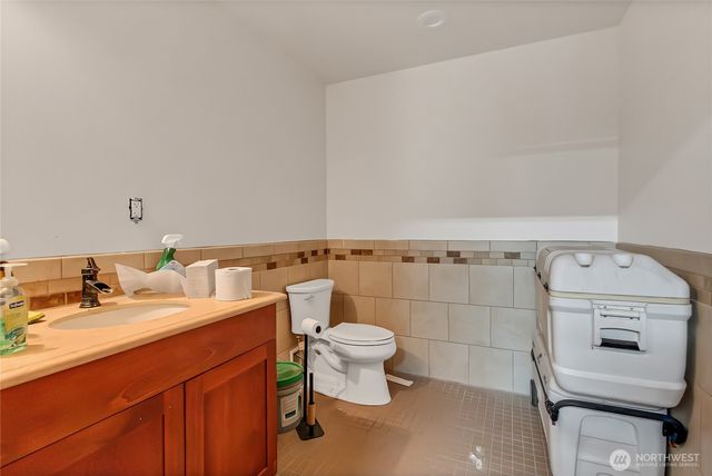 120 Corrin Avenue NW, Orting, WA 98360