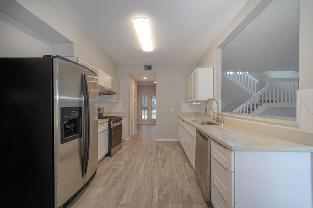 4610 Sunshine Drive, Sugar Land, TX 77479