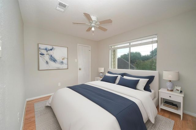 4610 Sunshine Drive, Sugar Land, TX 77479