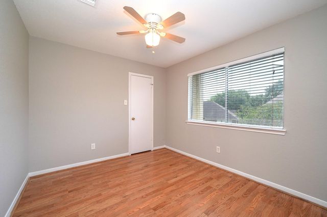 4610 Sunshine Drive, Sugar Land, TX 77479