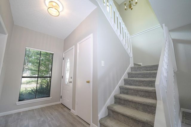 4610 Sunshine Drive, Sugar Land, TX 77479