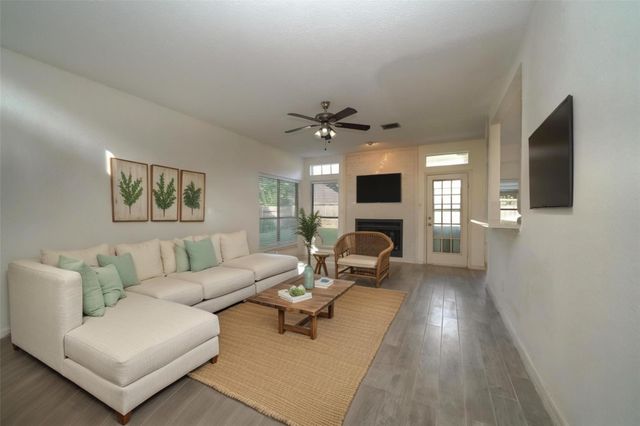 4610 Sunshine Drive, Sugar Land, TX 77479