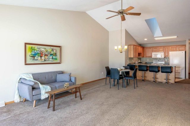 584 N Wisconsin Street, Berlin, WI 54923