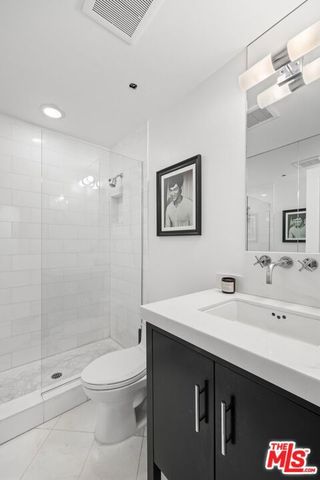 964 Hancock Avenue 103, West Hollywood, CA 90069