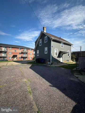 1923-25 GRANT AVE, Philadelphia, PA 19115