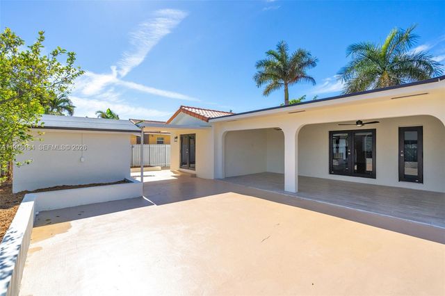 2203 SW 139th Ave, Miami, FL 33175