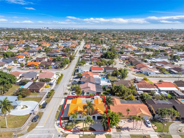 2203 SW 139th Ave, Miami, FL 33175