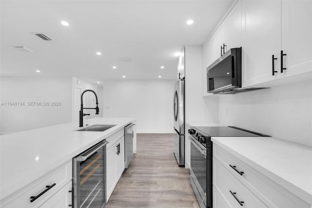 2203 SW 139th Ave, Miami, FL 33175