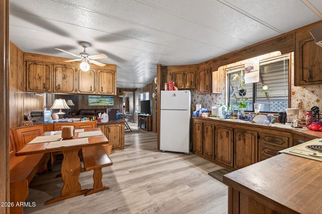 6607 W Camino De La Campana Avenue, Glendale, AZ 85308